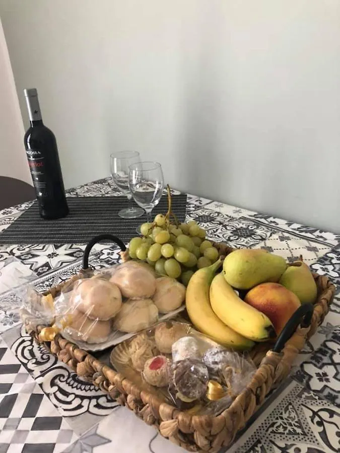B&B Cinisi Mare E Monti 3*,  Italy
