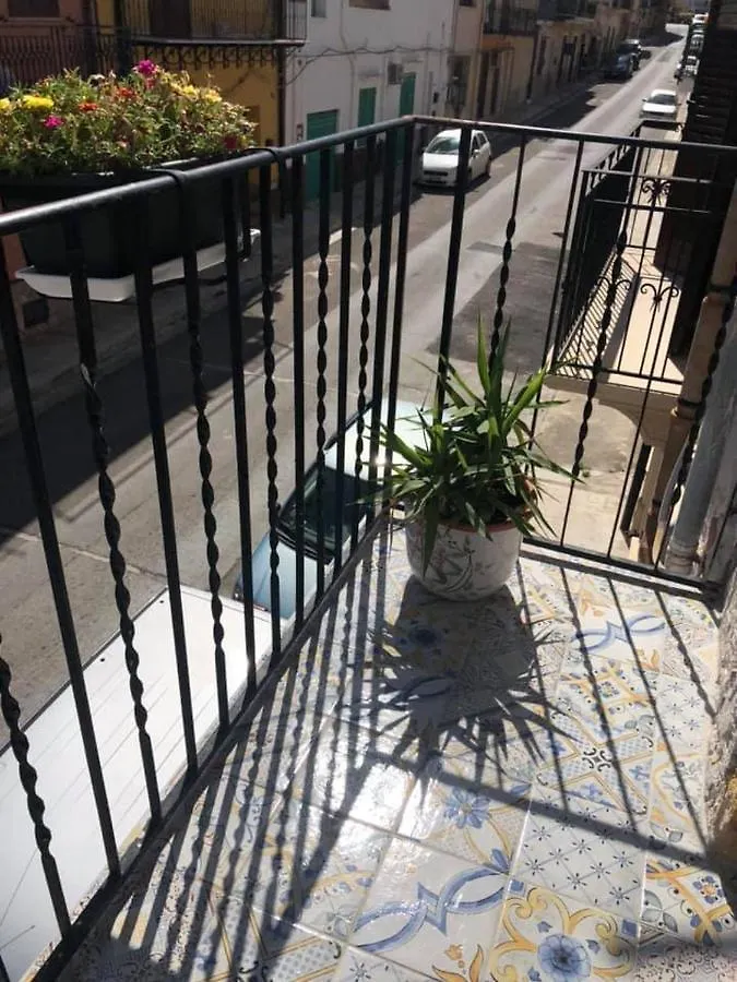 *** Bed & Breakfast B&B Cinisi Mare E Monti Italië